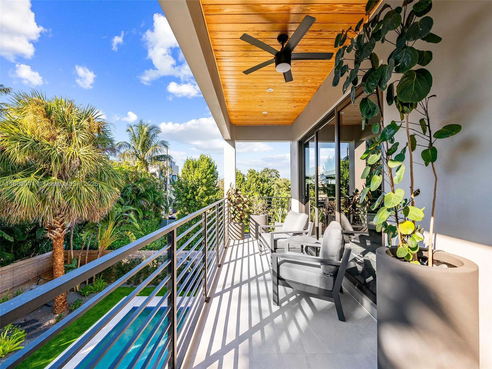 739 NE 17th Way # 0