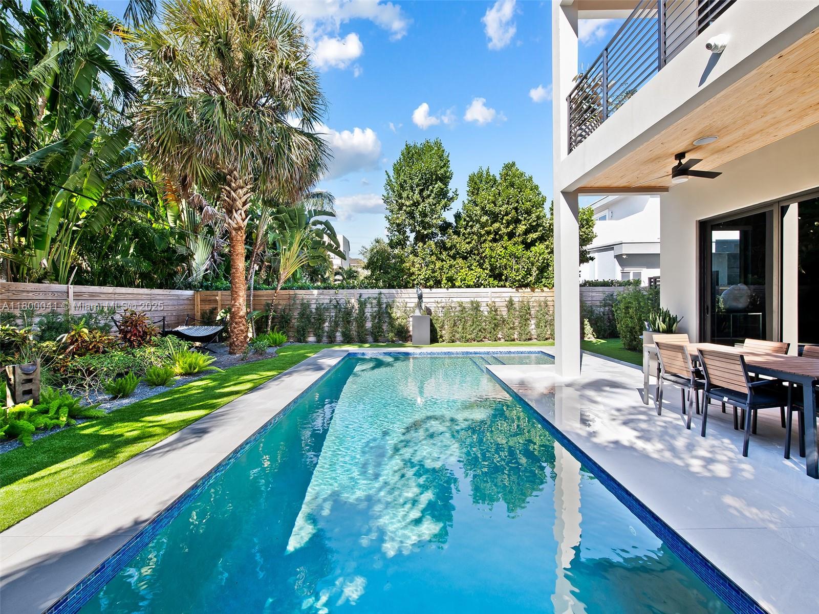 739 NE 17th Way # 0