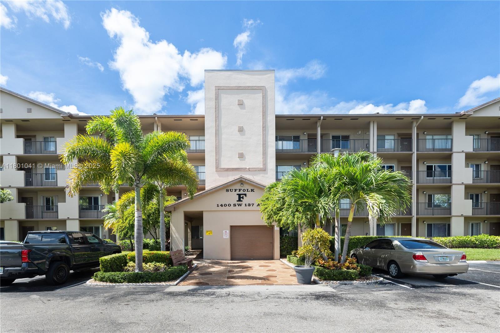1400 SW 137th Ave # 103F