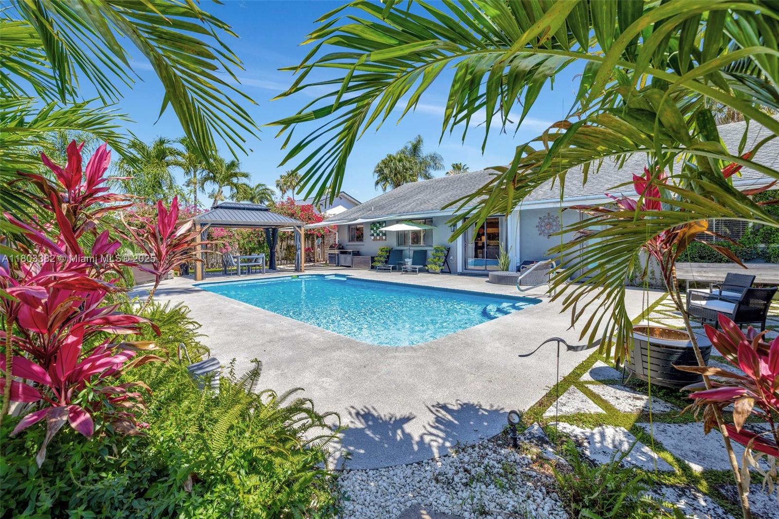 7850 NW 53rd Ct