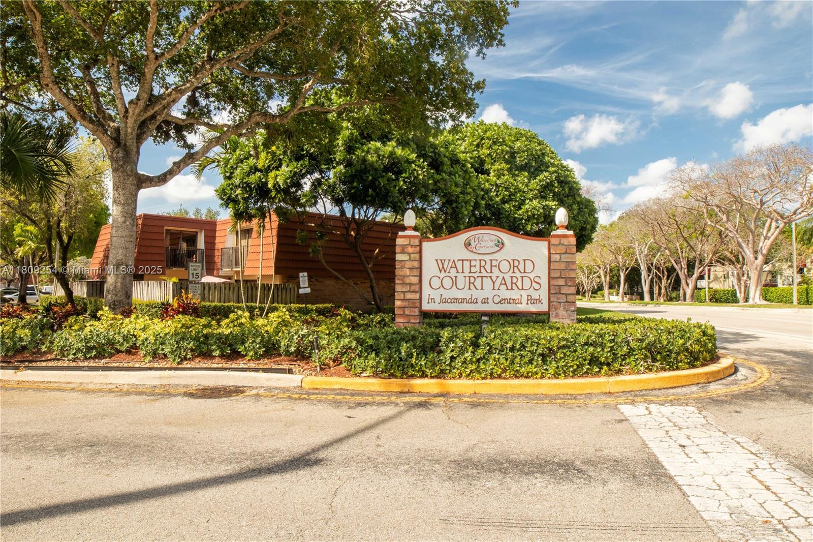 726 NW 98th Cir