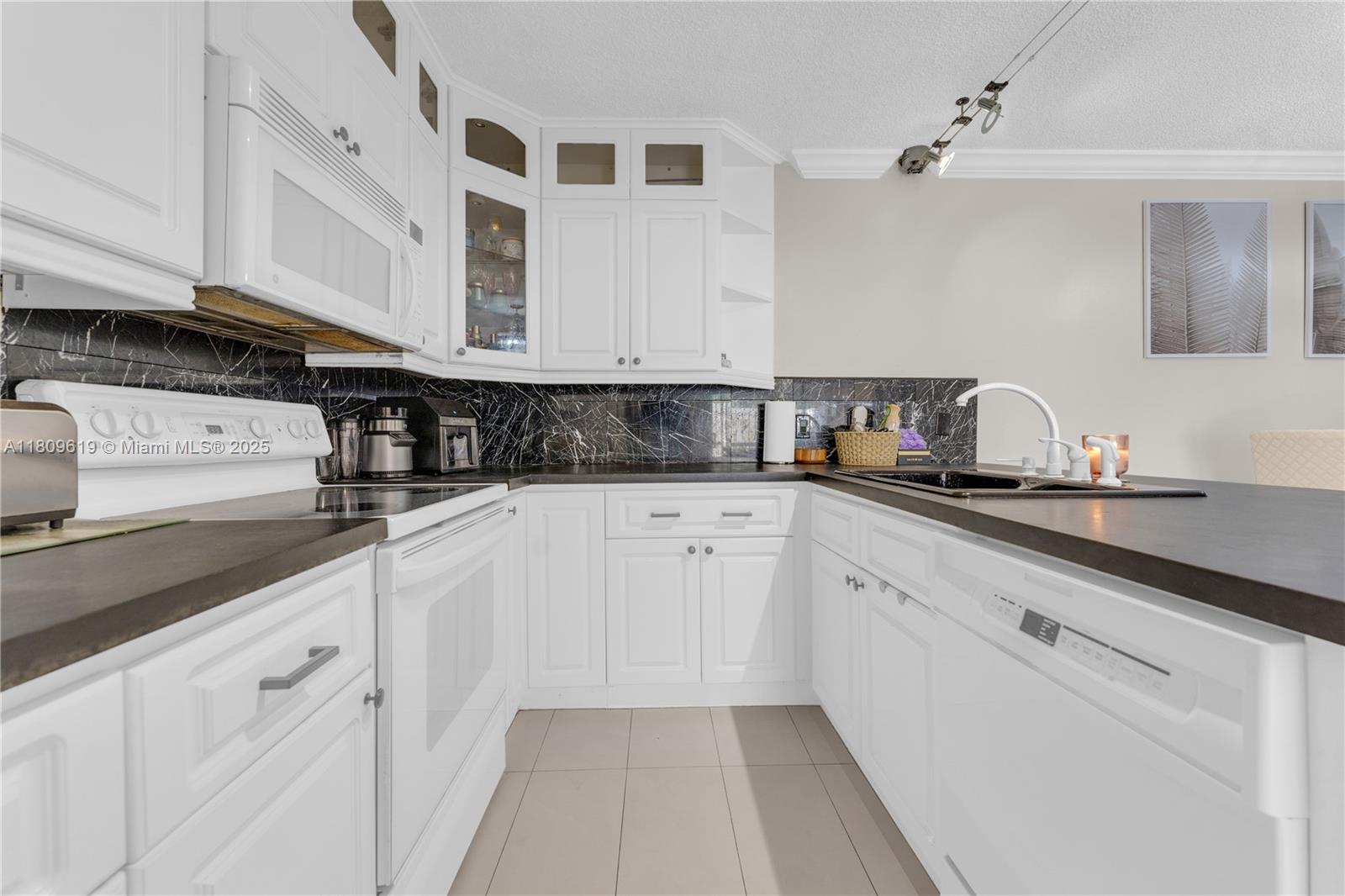 4845 NW 95th Ave