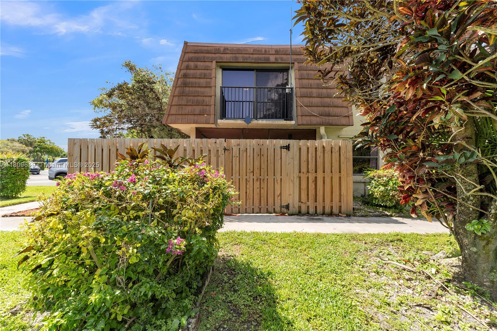 4845 NW 95th Ave
