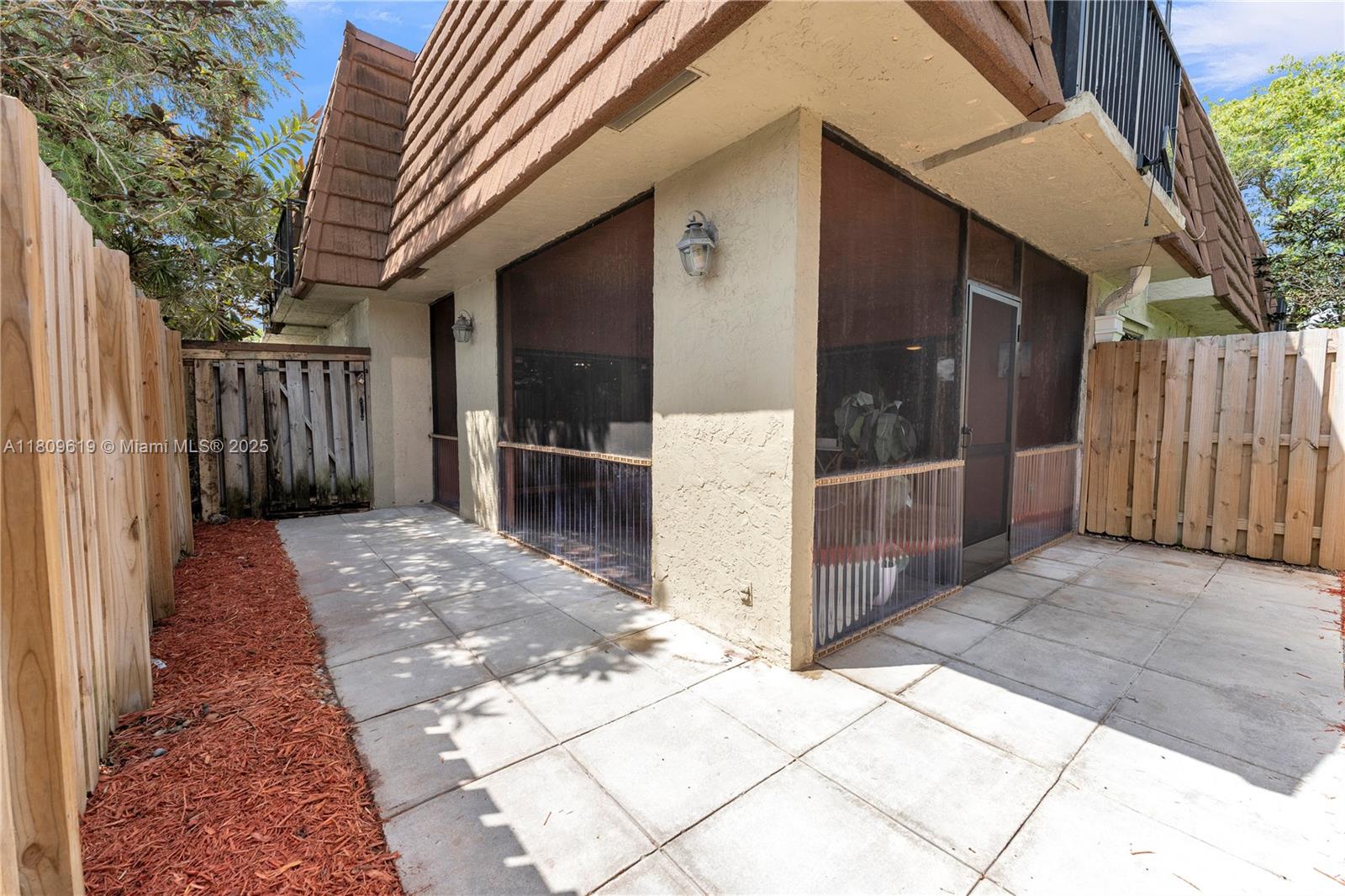 4845 NW 95th Ave