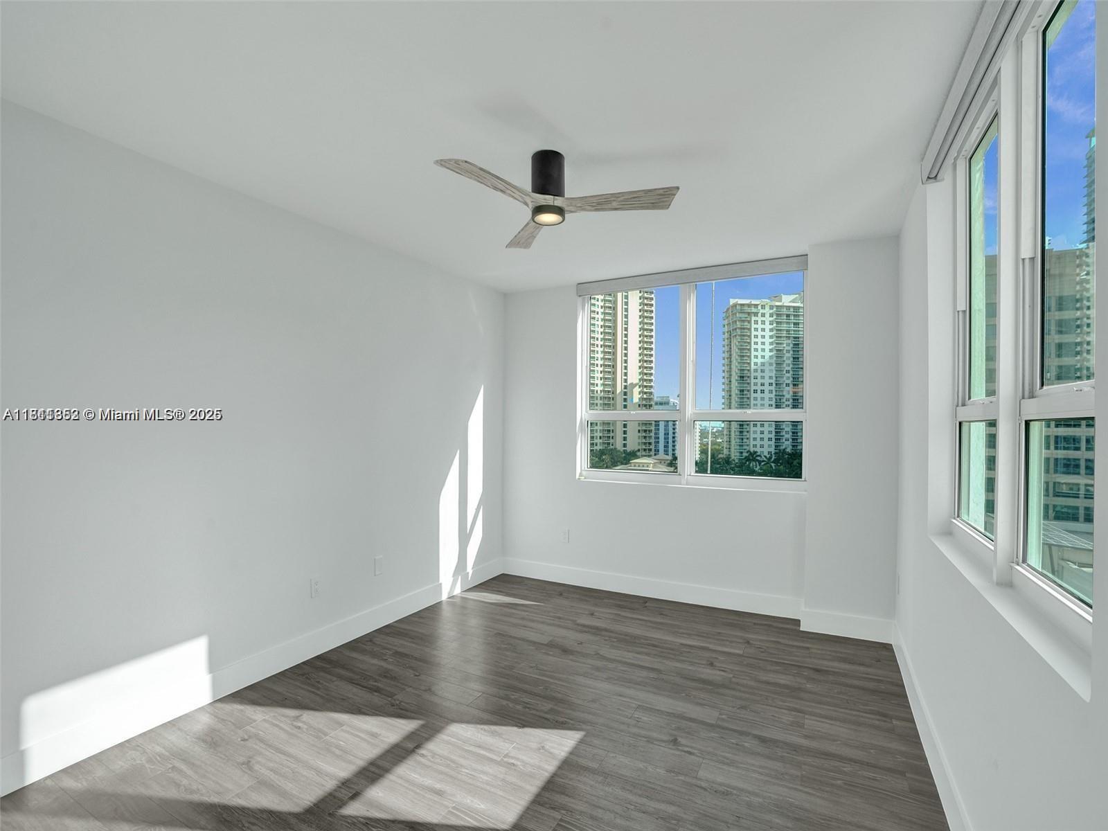 350 SE 2nd St # 1520