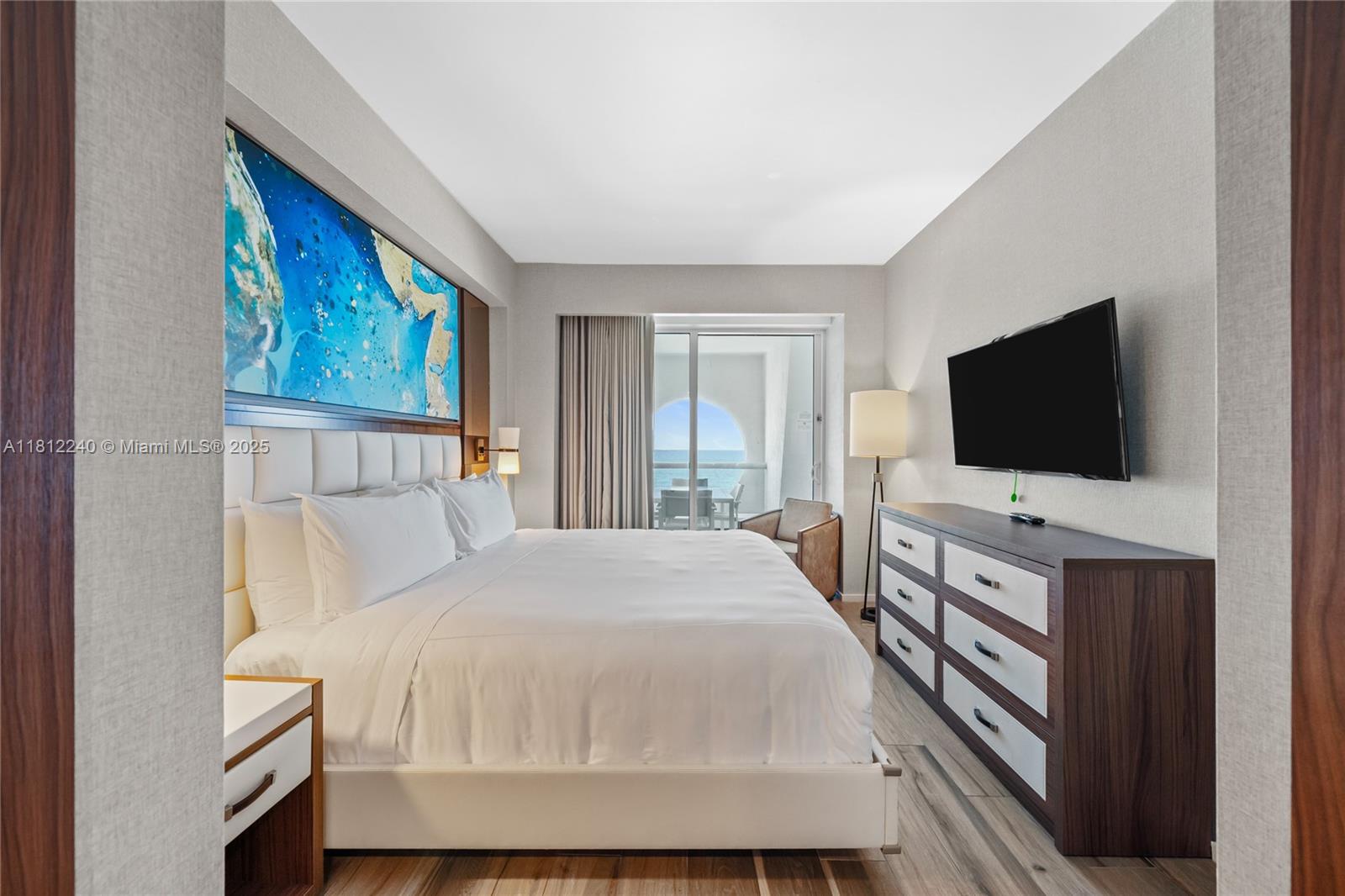 551 N Fort Lauderdale Beach Blvd Unit: R404