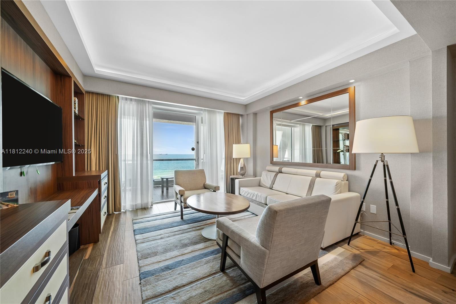 551 N Fort Lauderdale Beach Blvd Unit: R404