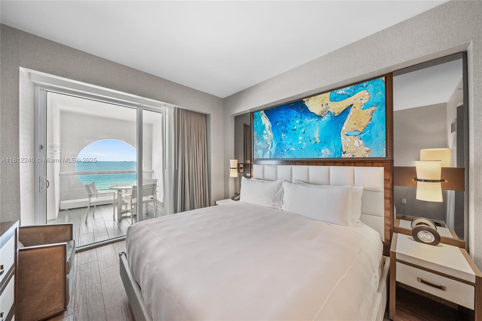 551 N Fort Lauderdale Beach Blvd Unit: R404
