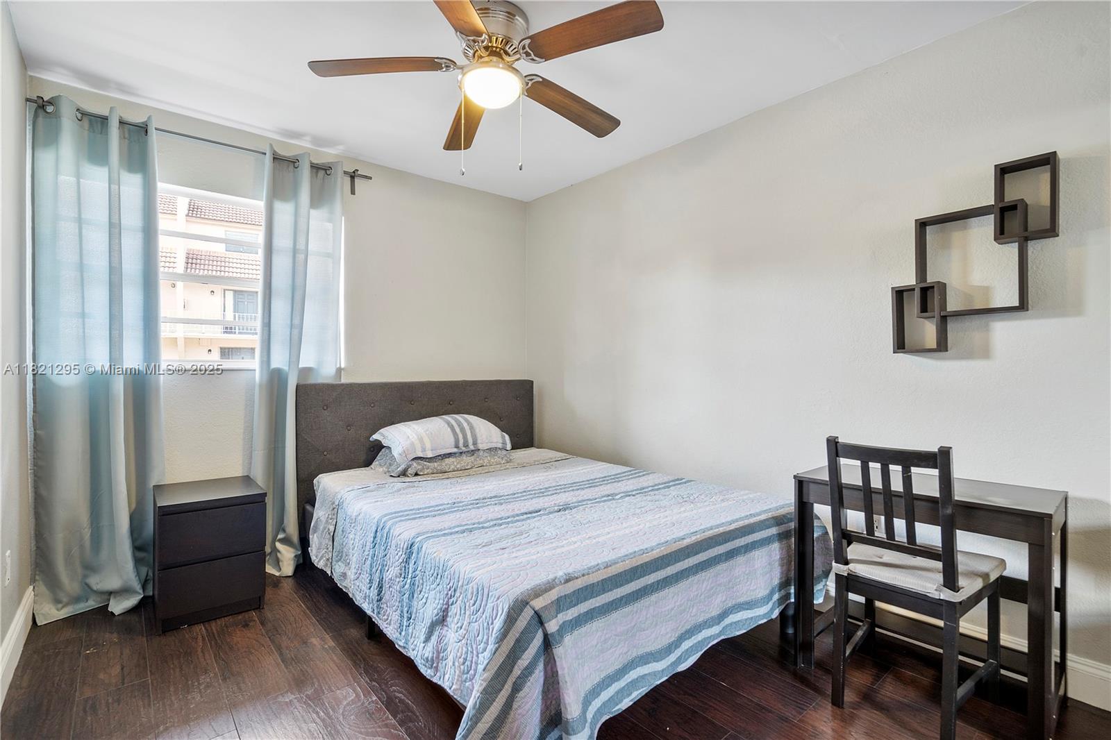 3750 NW 115th Ave # 5 Unit: 2-5