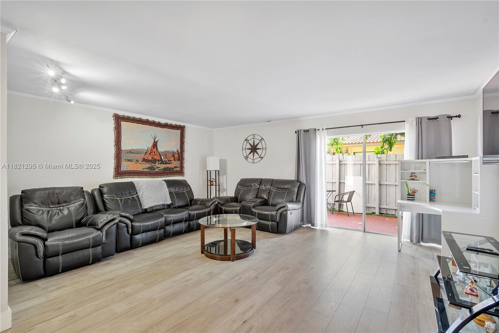 3750 NW 115th Ave # 5 Unit: 2-5
