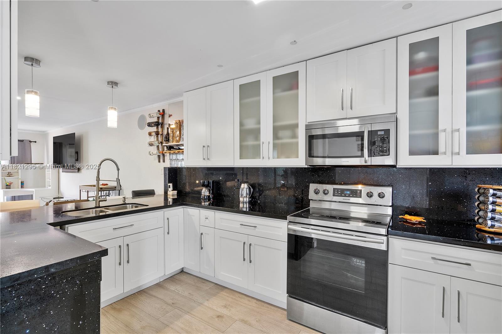 3750 NW 115th Ave # 5 Unit: 2-5