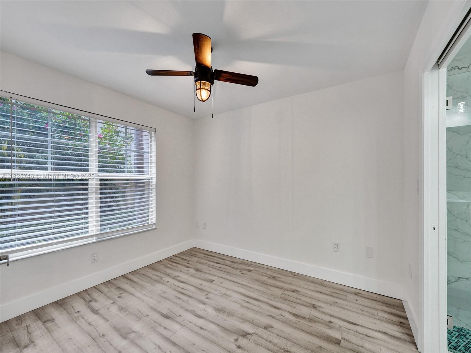 1033 NE 17th Way # 904