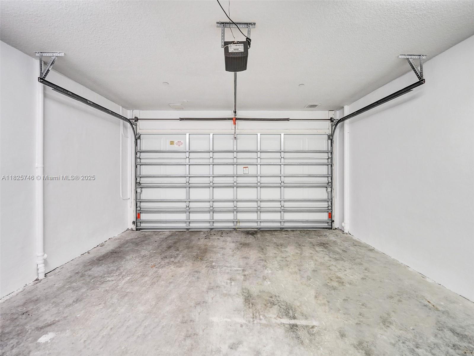 1033 NE 17th Way # 904