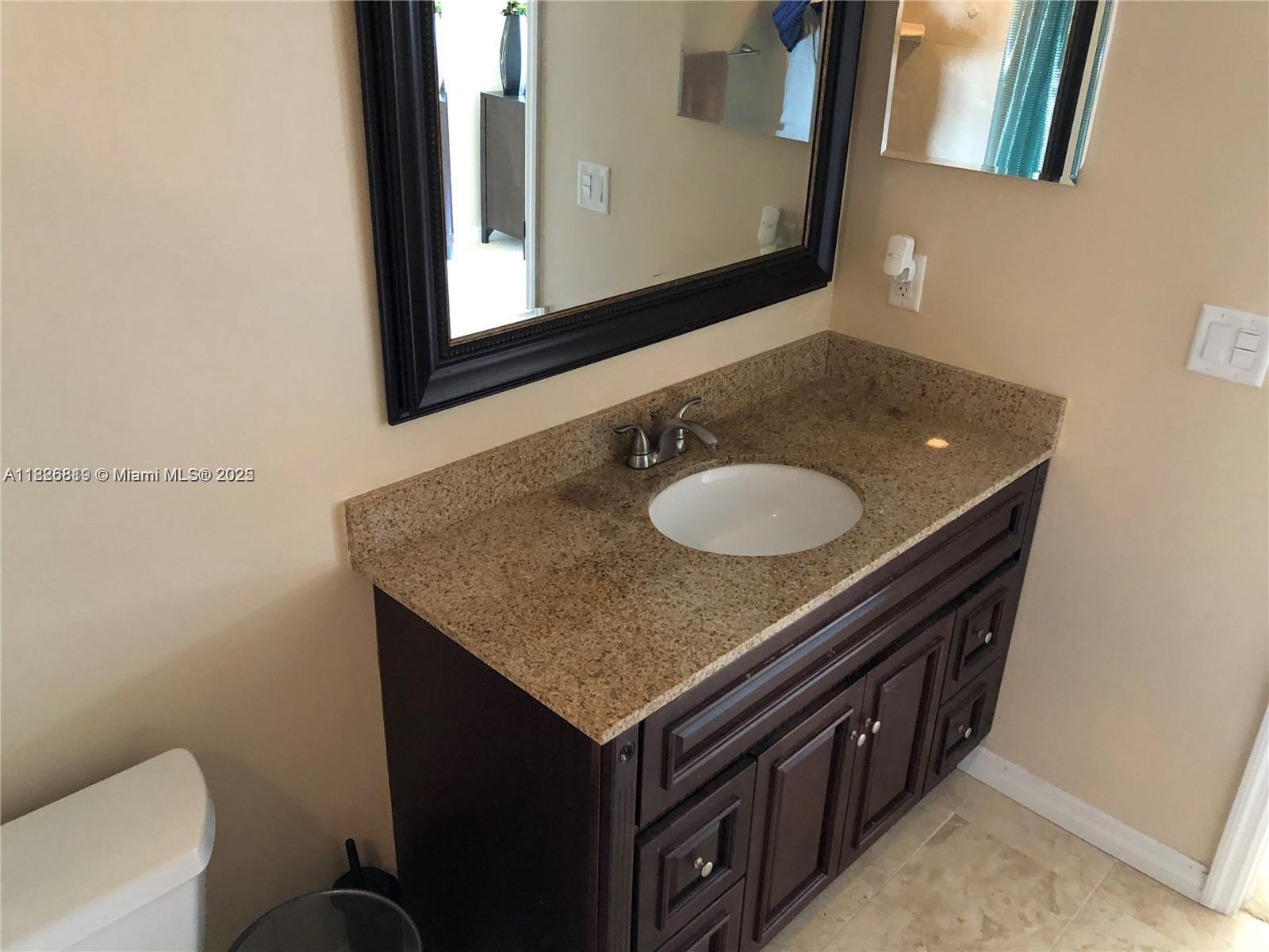 3000 E Sunrise Blvd # 5A
