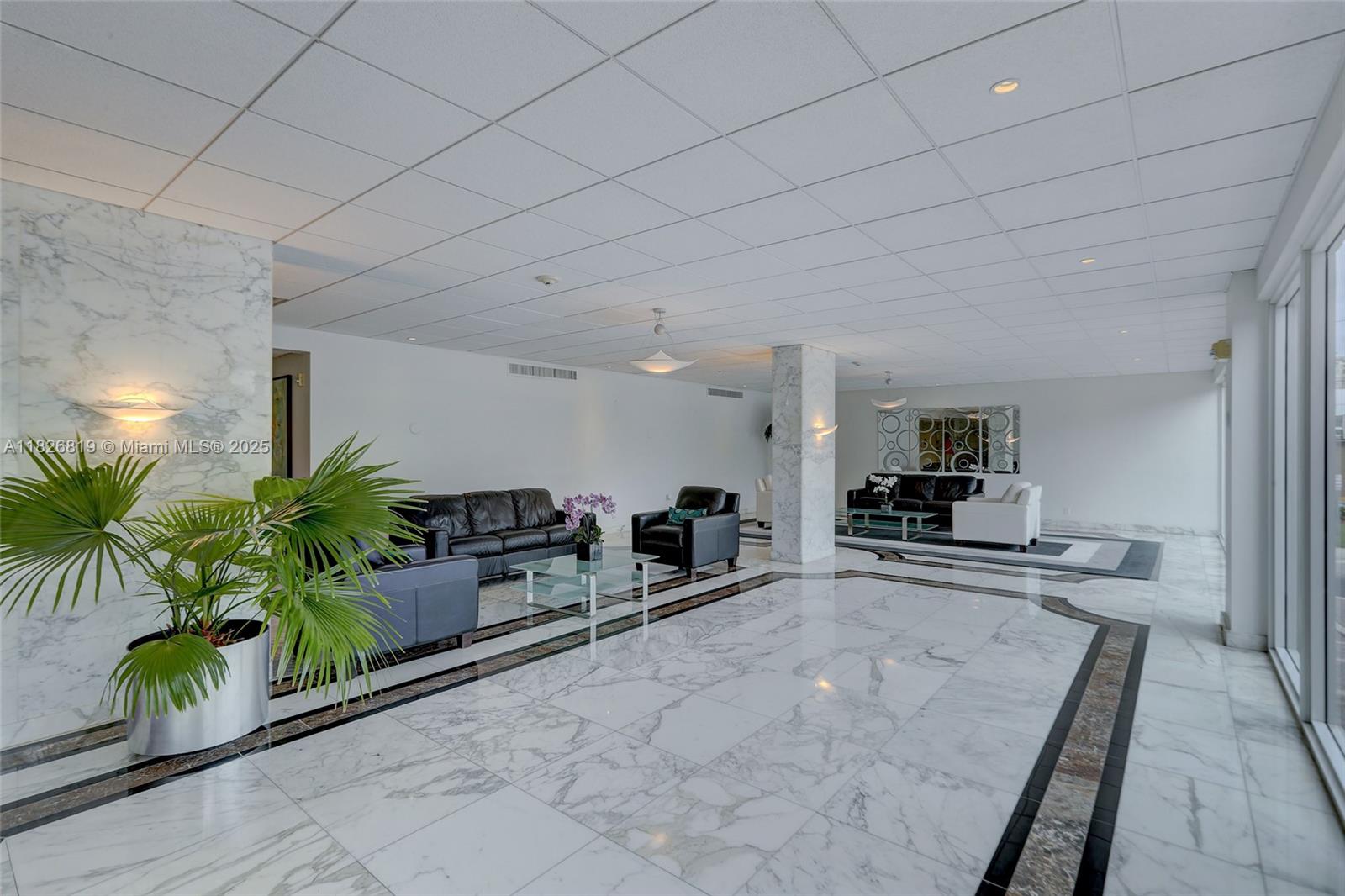 3000 E Sunrise Blvd # 5A