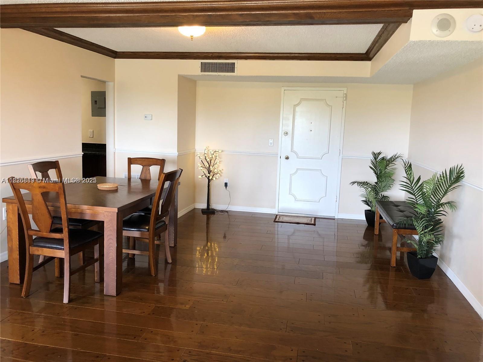 3000 E Sunrise Blvd # 5A