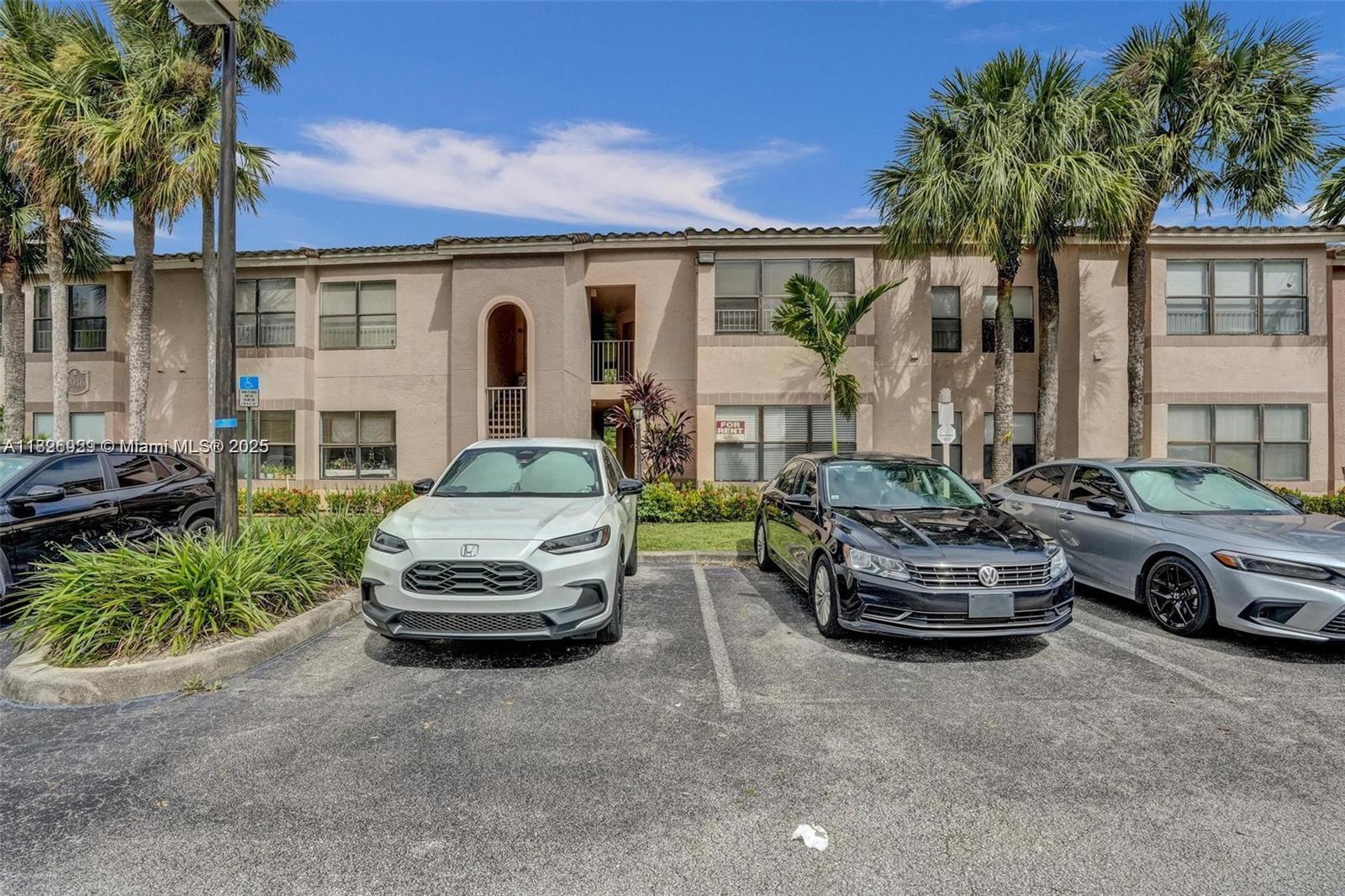 2986 S University Dr # 8201