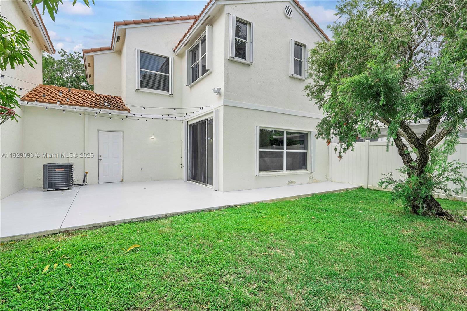 831 SW 178th Way
