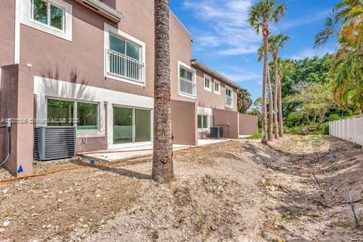 1563 NW 94th Way # 9