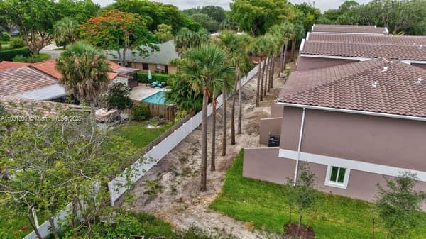 1563 NW 94th Way # 9