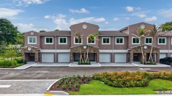 1563 NW 94th Way # 9