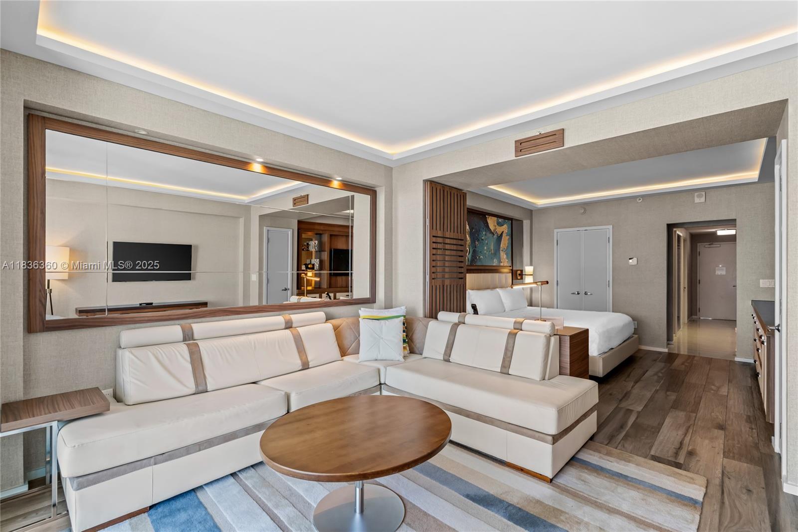 551 N Fort Lauderdale Beach Blvd Unit: R1909