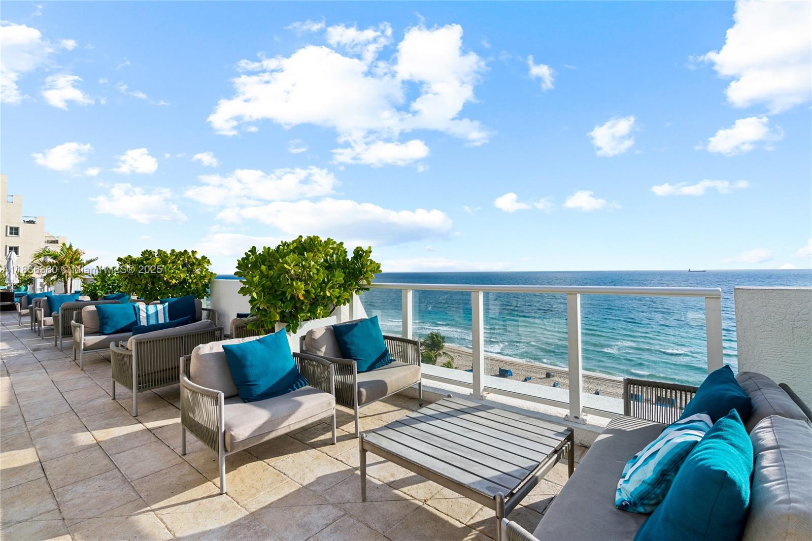 551 N Fort Lauderdale Beach Blvd Unit: R1909