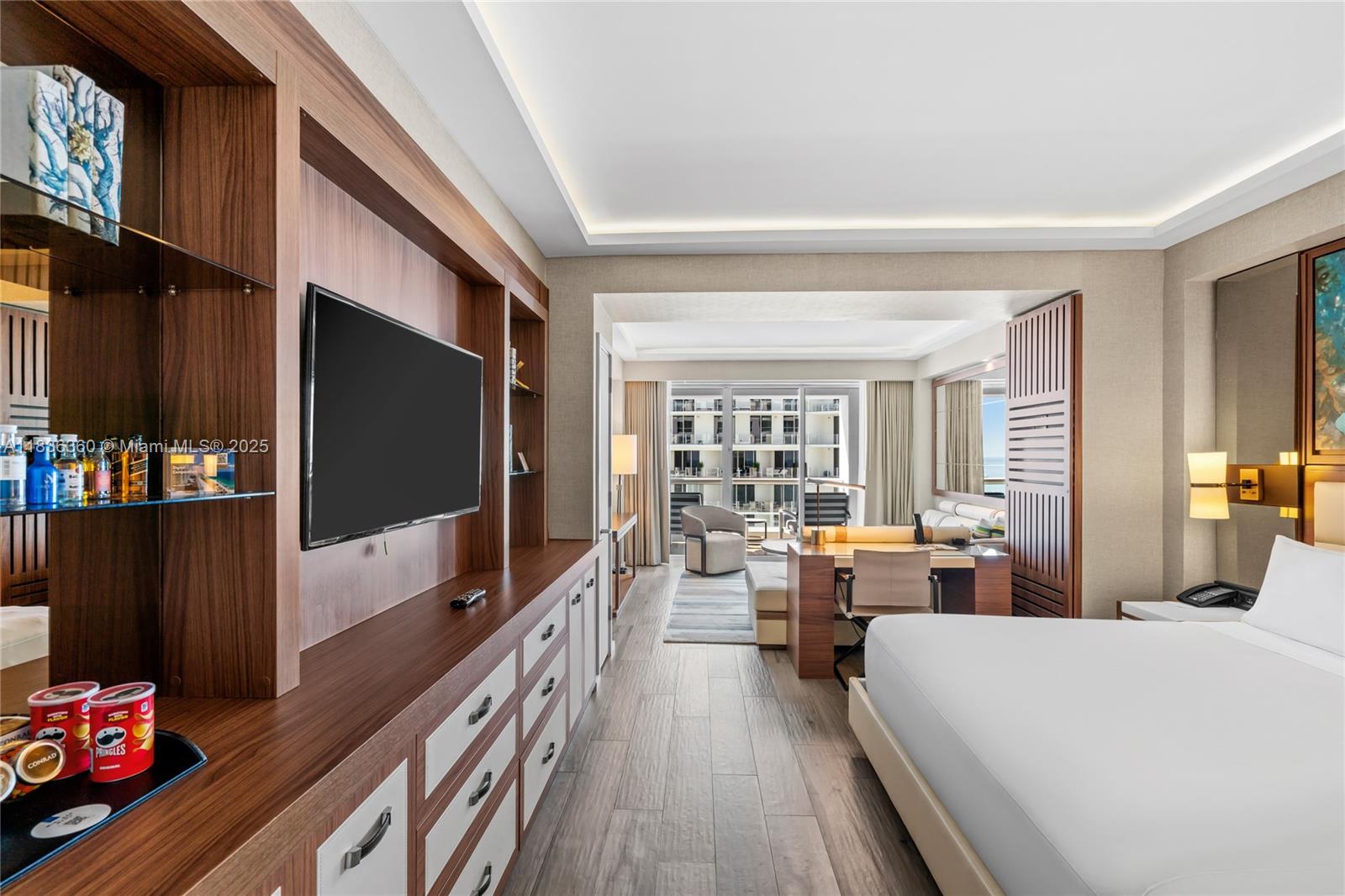 551 N Fort Lauderdale Beach Blvd Unit: R1909