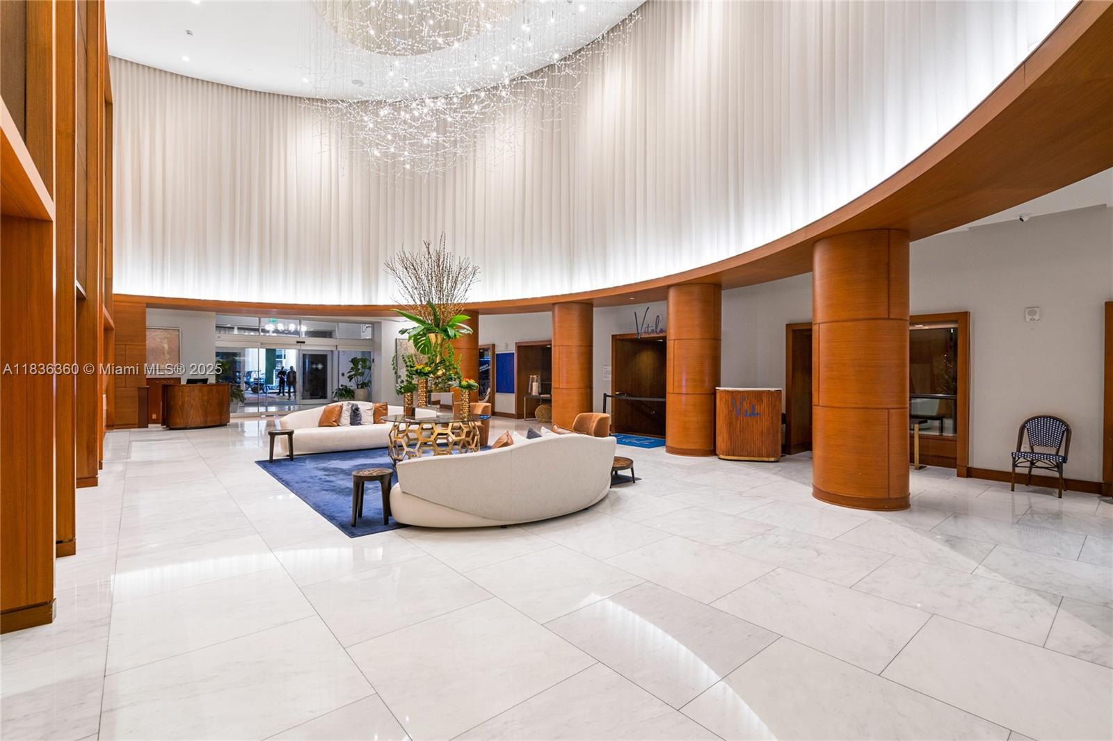 551 N Fort Lauderdale Beach Blvd Unit: R1909