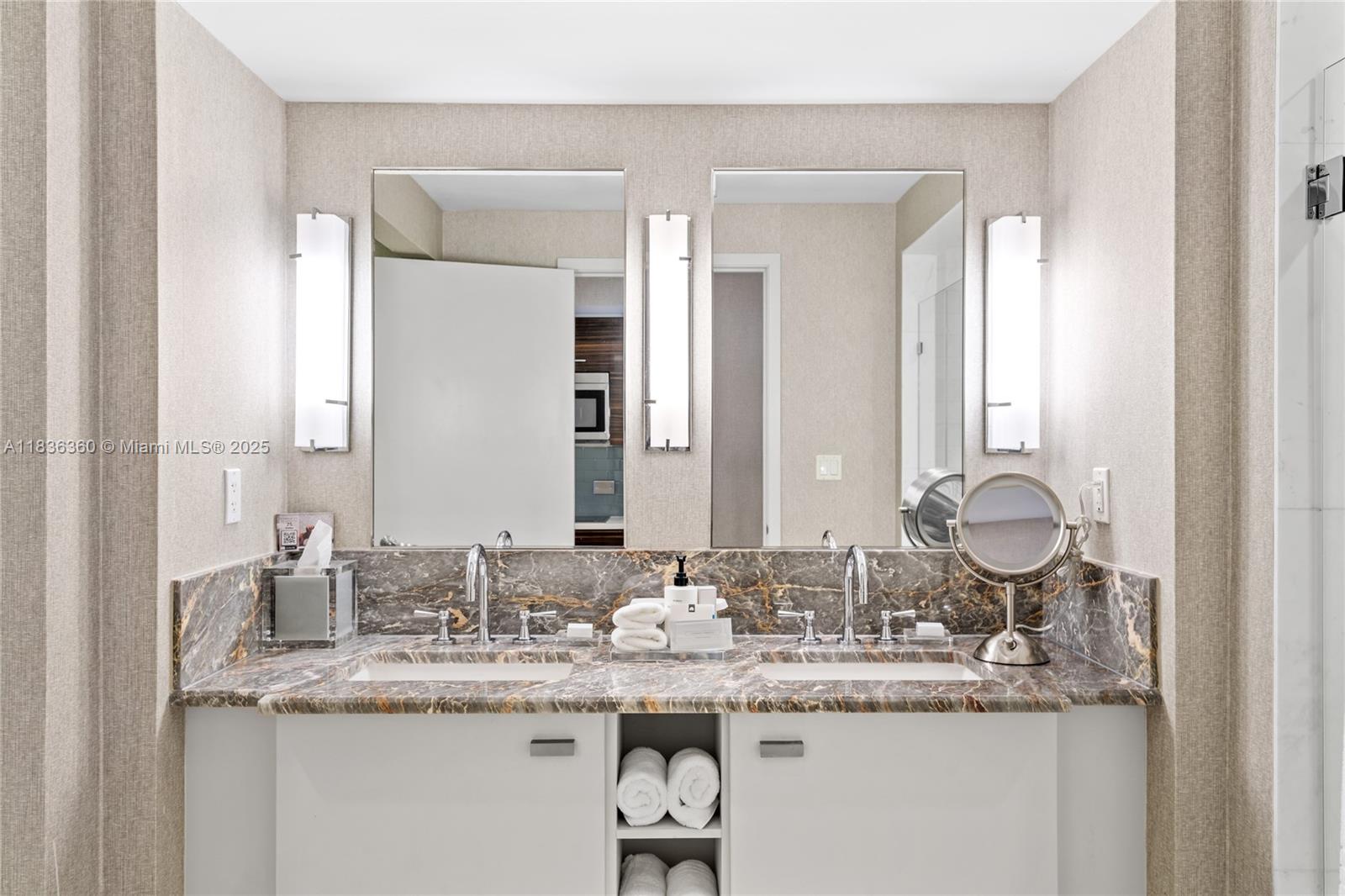 551 N Fort Lauderdale Beach Blvd Unit: R1909