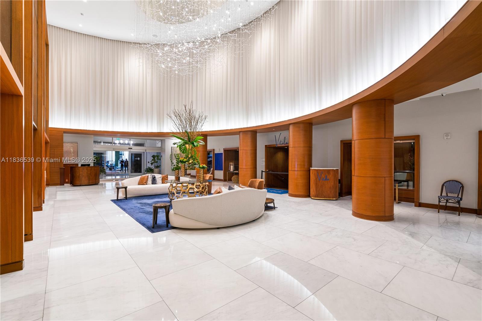 551 N Fort Lauderdale Beach Blvd Unit: R201