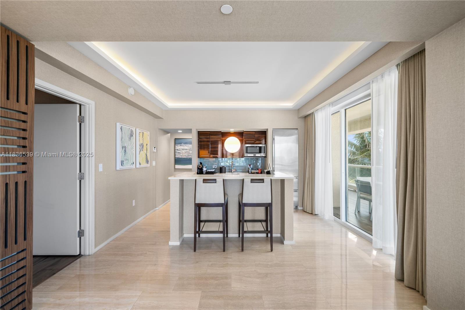 551 N Fort Lauderdale Beach Blvd Unit: R201