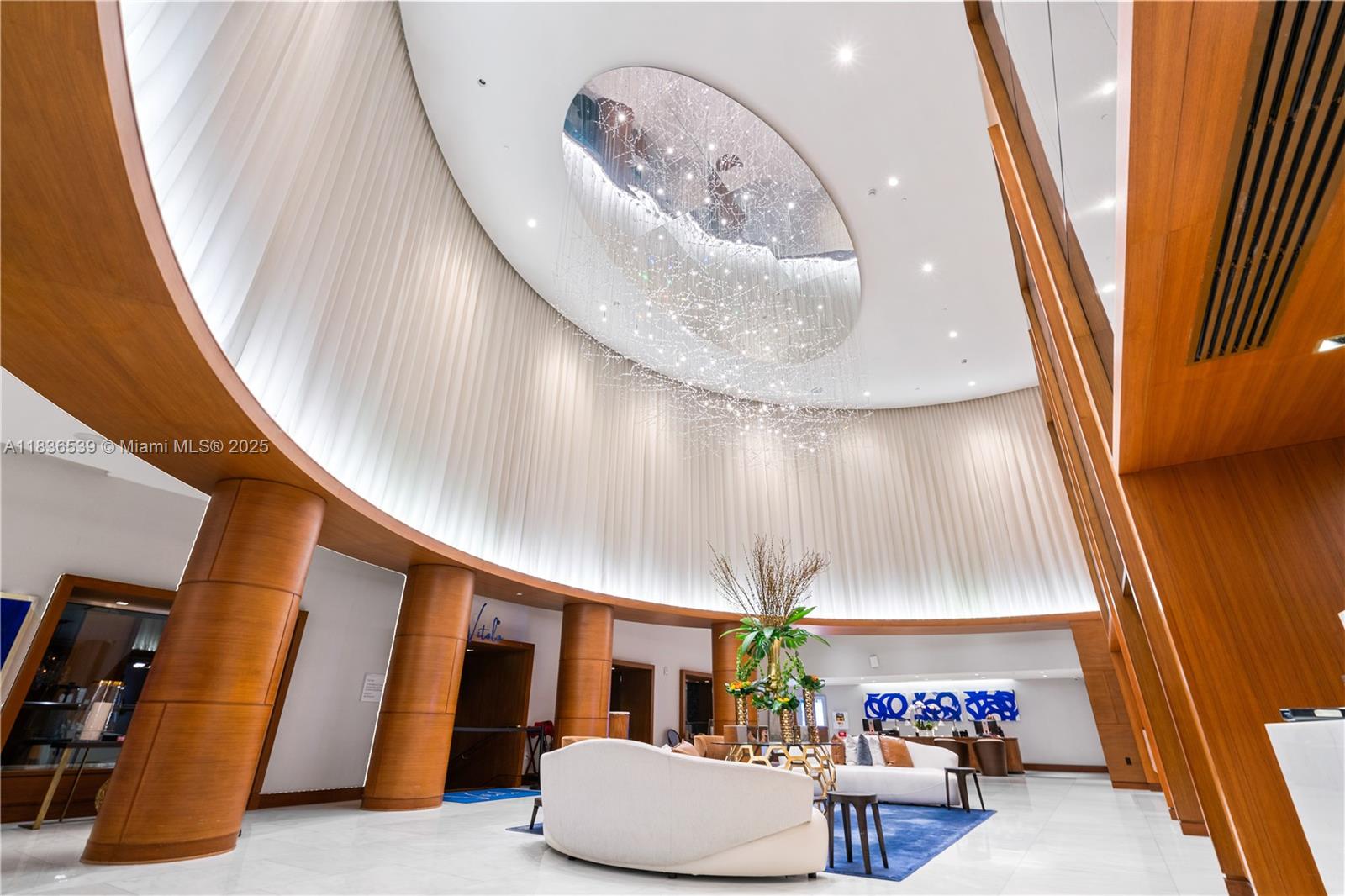 551 N Fort Lauderdale Beach Blvd Unit: R201