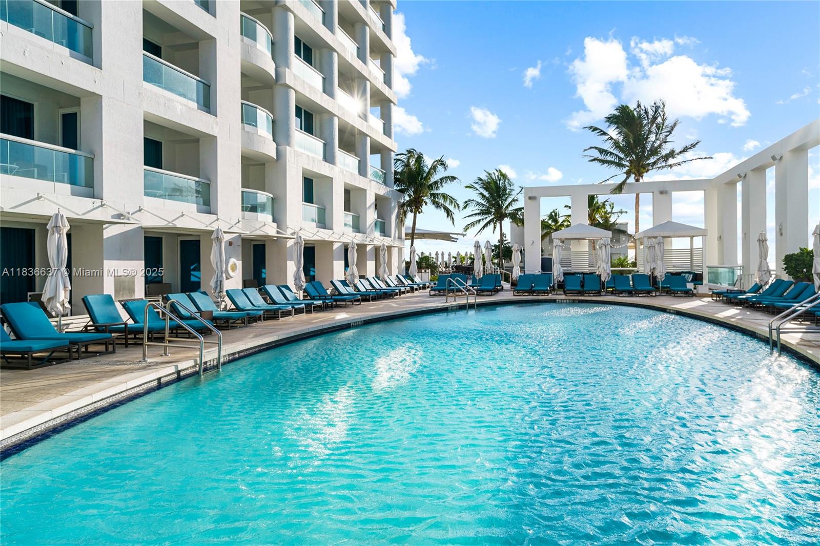 551 N Fort Lauderdale Beach Blvd Unit: R2205