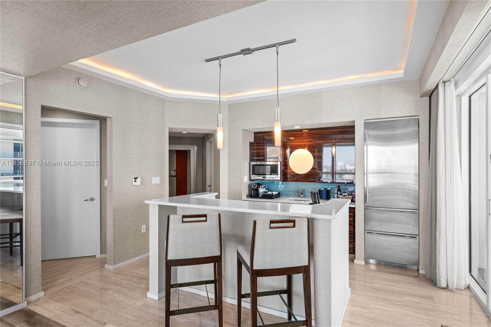 551 N Fort Lauderdale Beach Blvd Unit: R2205