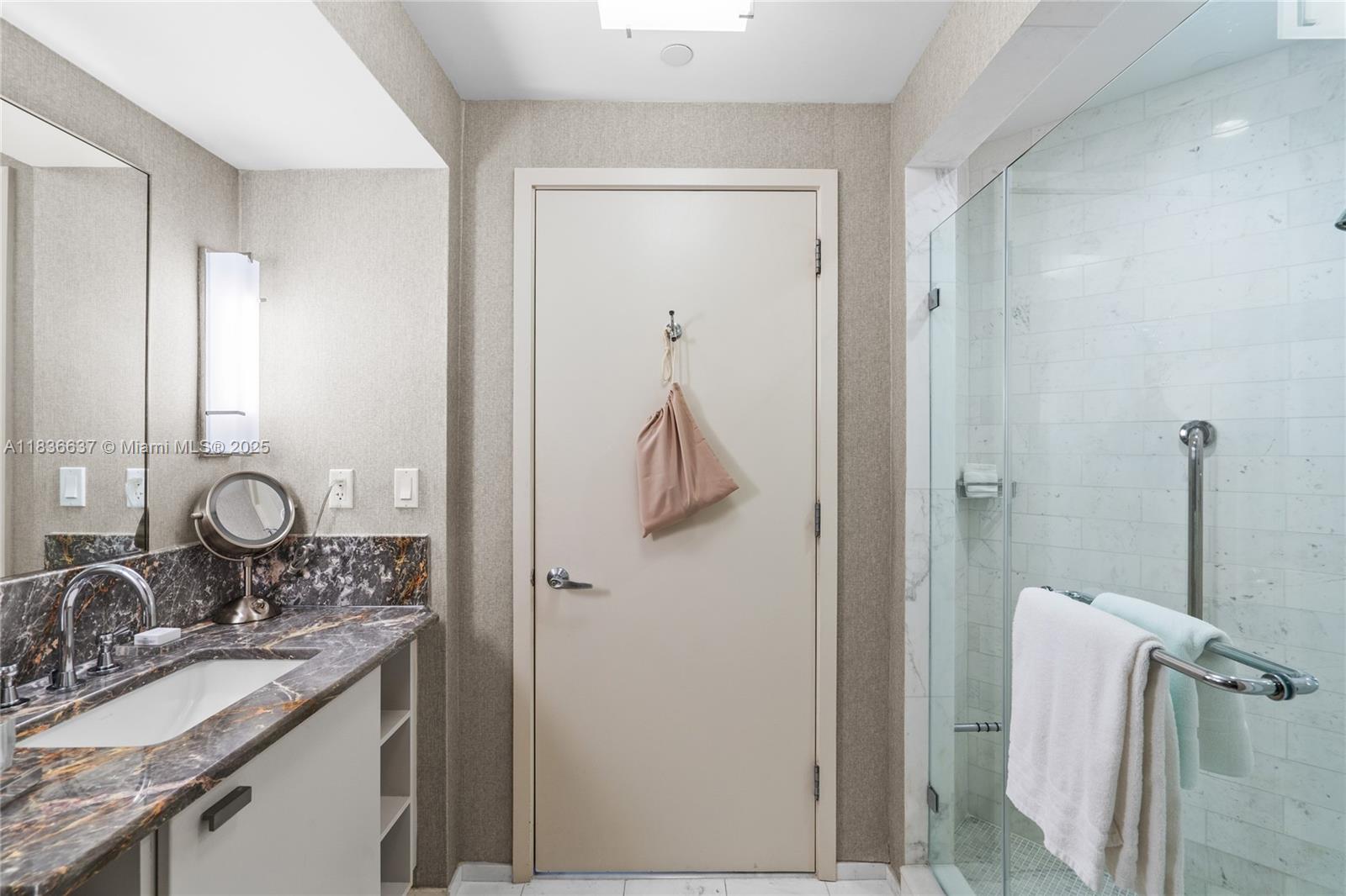 551 N Fort Lauderdale Beach Blvd Unit: R2205