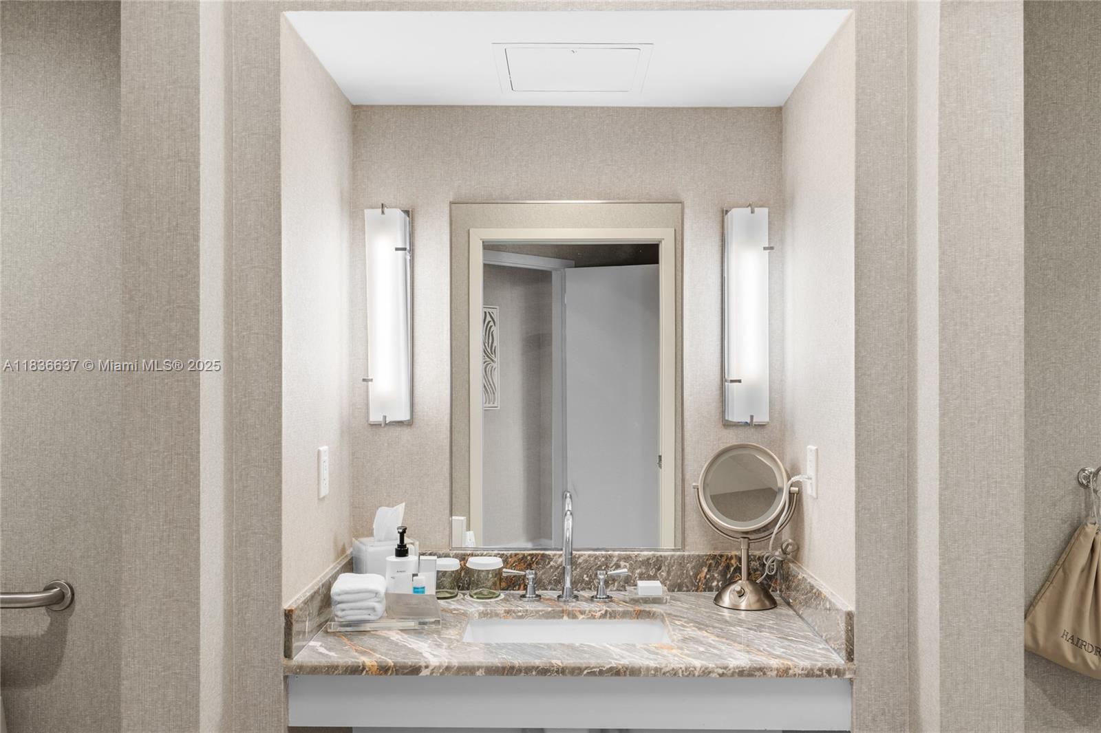 551 N Fort Lauderdale Beach Blvd Unit: R2205