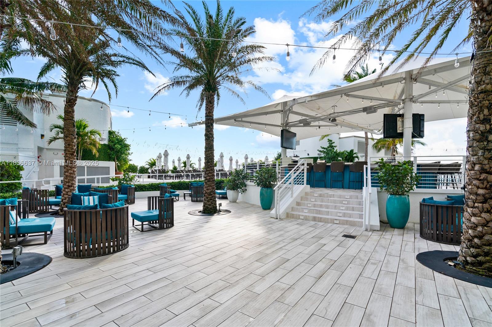 551 N Fort Lauderdale Beach Blvd Unit: R2205