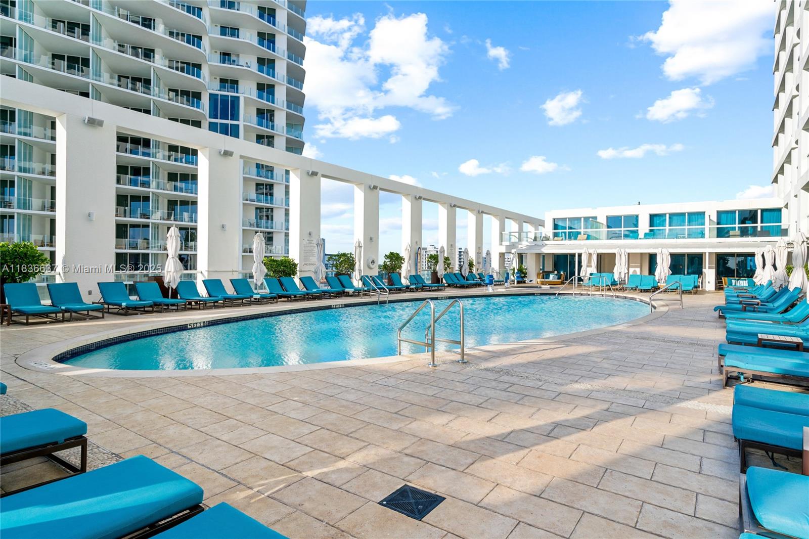 551 N Fort Lauderdale Beach Blvd Unit: R2205