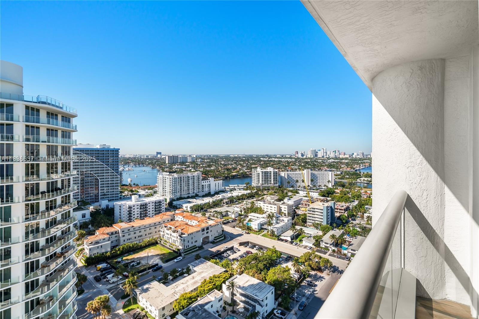 551 N Fort Lauderdale Beach Blvd Unit: R2205