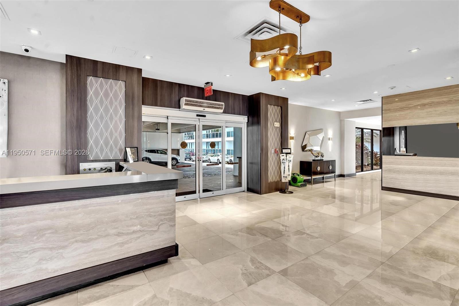20505 E Country Club Dr # 1533