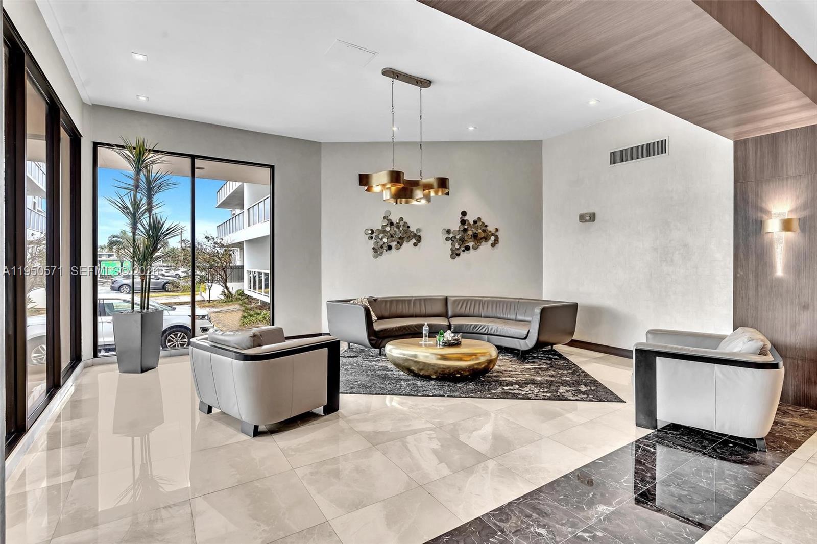 20505 E Country Club Dr # 1533