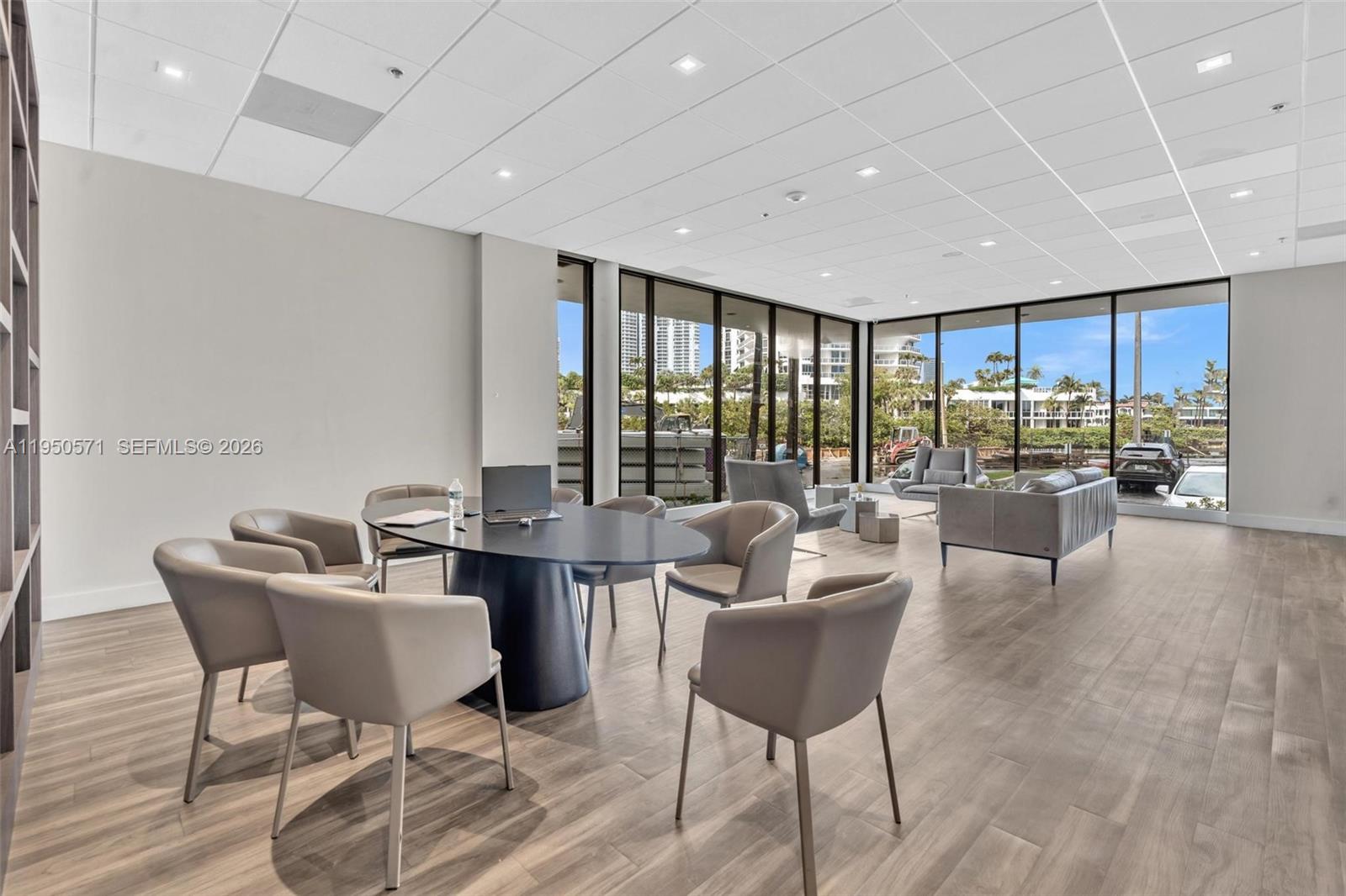 20505 E Country Club Dr # 1533