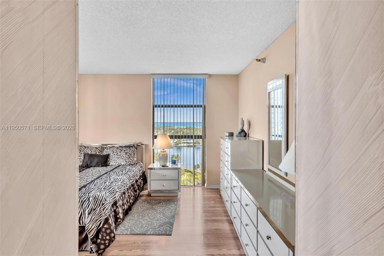 20505 E Country Club Dr # 1533