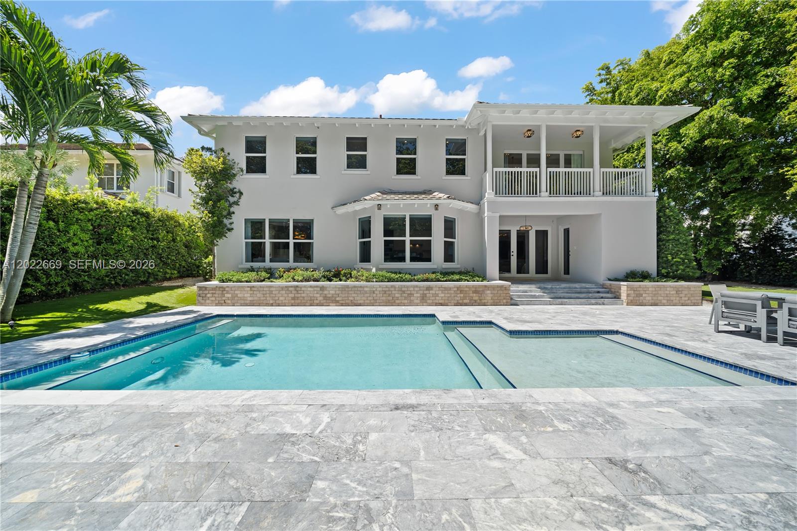 5700 SW 86th St