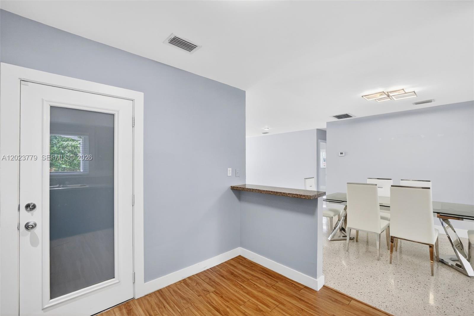 709 NW 9th Ct