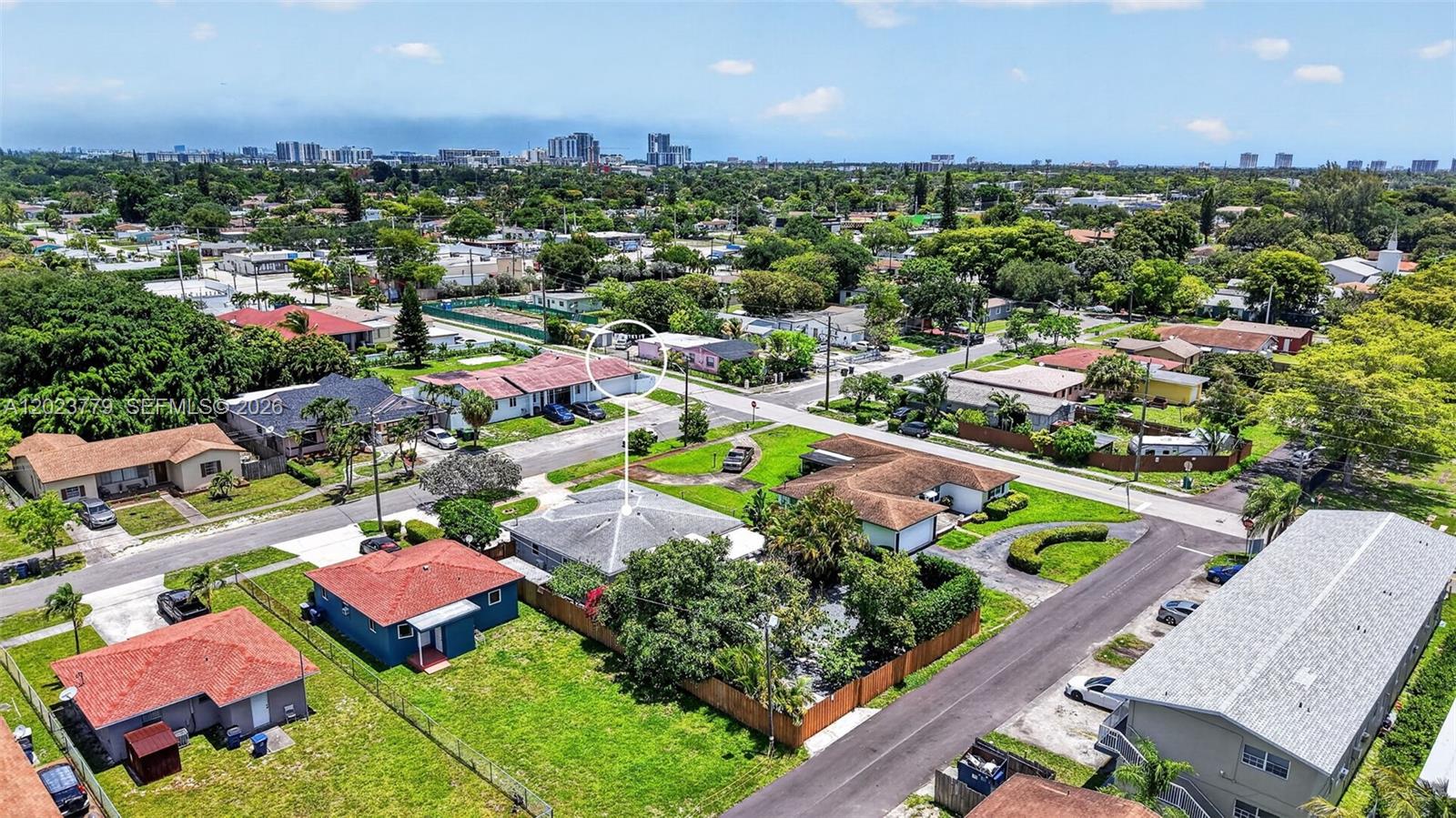 709 NW 9th Ct