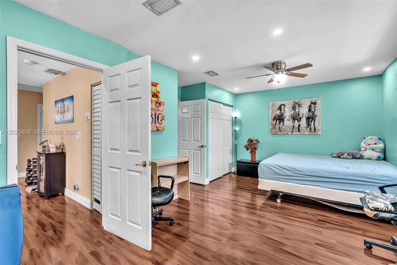16408 Sapphire Pl