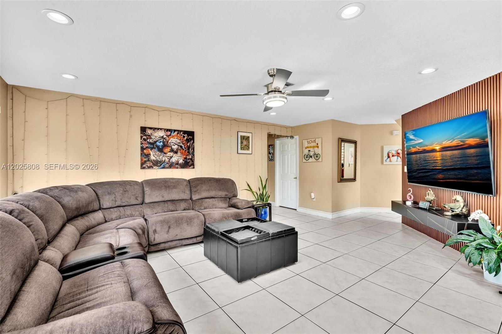 16408 Sapphire Pl