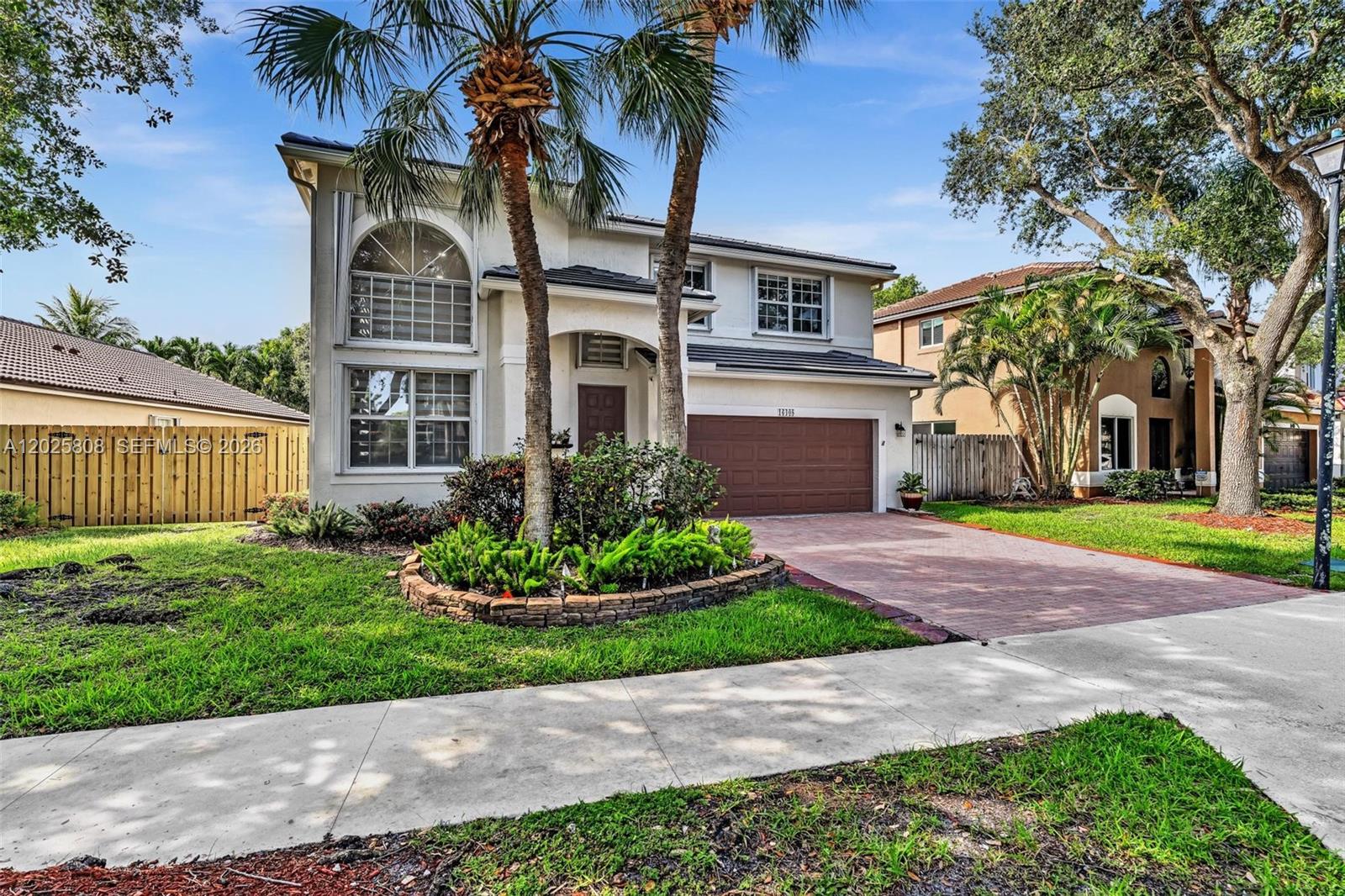16408 Sapphire Pl